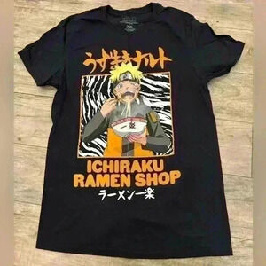 Naruto black T-shirt size medium